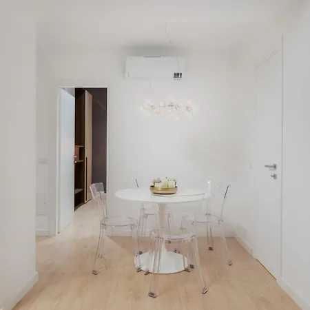 Apartment Giulio Cesare Flat